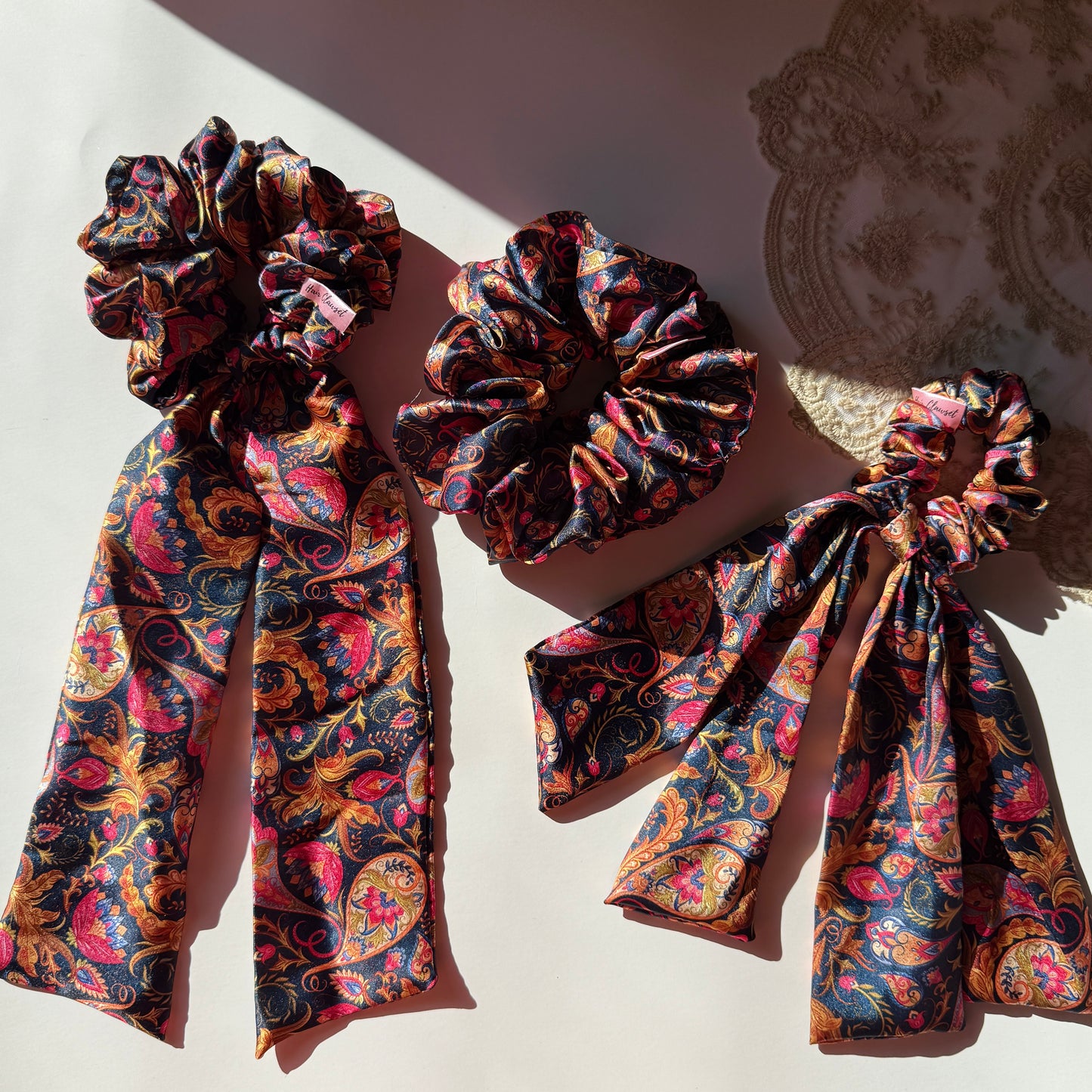 Royal Paisley - XL fluffy Satin Scrunchie